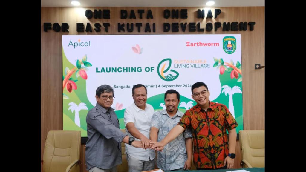 Apical dan Earthworm Perluas Program Desa Berkelanjutan di Kutai&nbsp;Timur